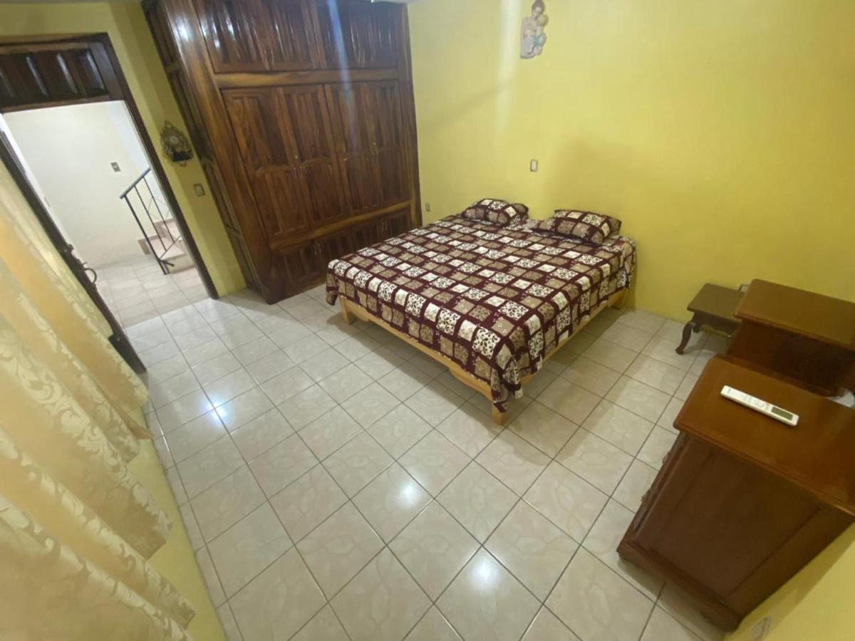 Hermosa Casa Para Vacacionar ปูแอร์โตเอสกอนดิโด ภายนอก รูปภาพ