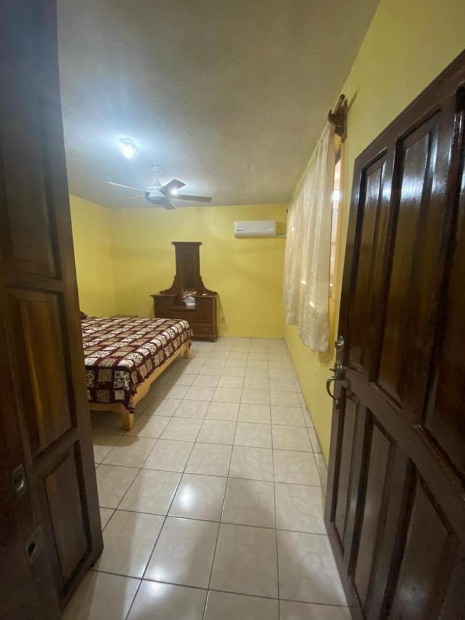 Hermosa Casa Para Vacacionar ปูแอร์โตเอสกอนดิโด ภายนอก รูปภาพ